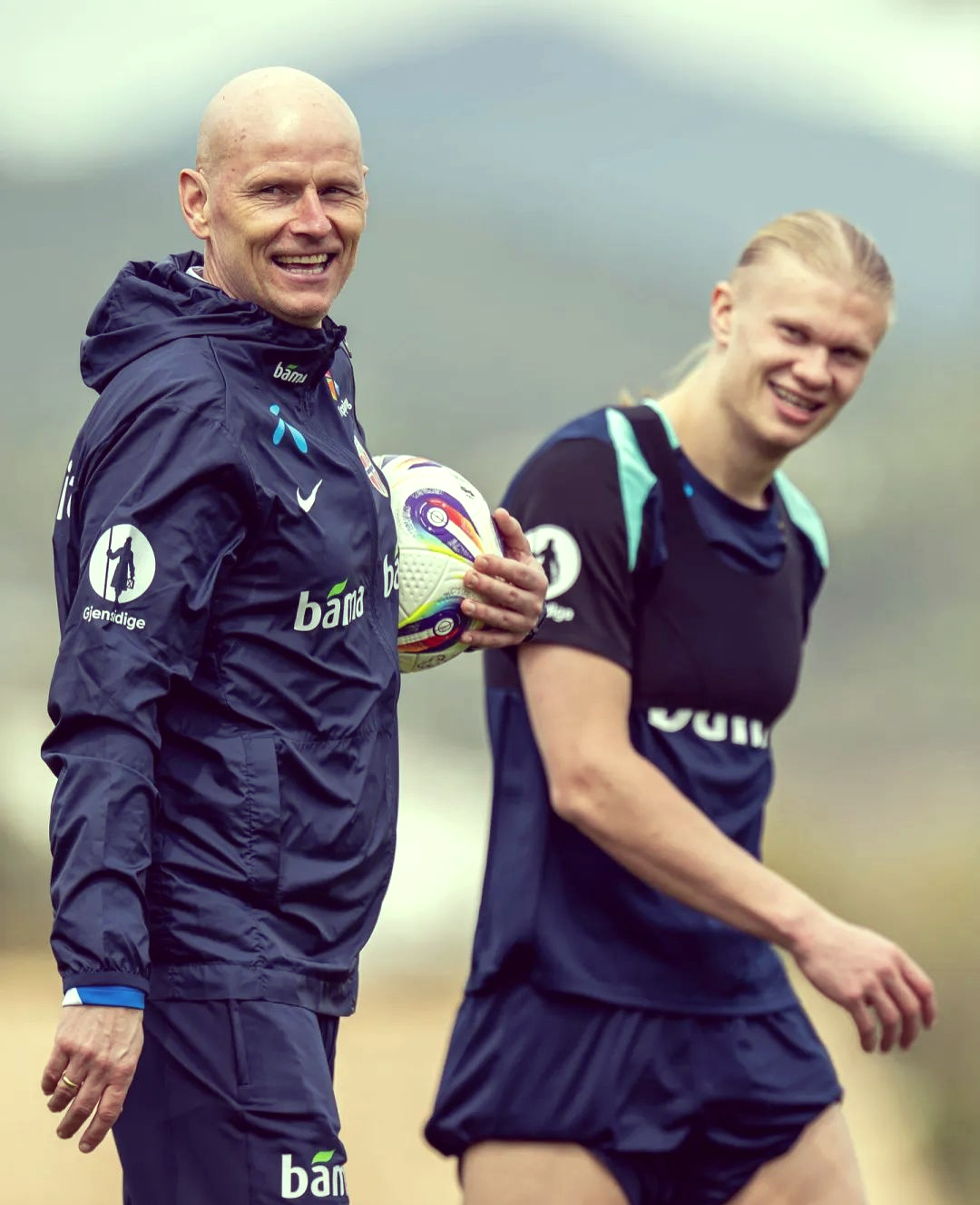 pg电子-包含冰岛惊险击败摩尔多瓦，挤进欧预赛八强的词条