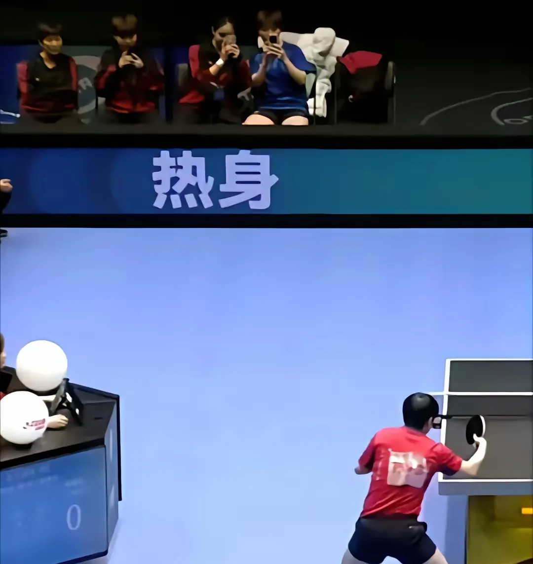 pg电子模拟器-运动员赛场上集中注意力，冷静应对各种状况