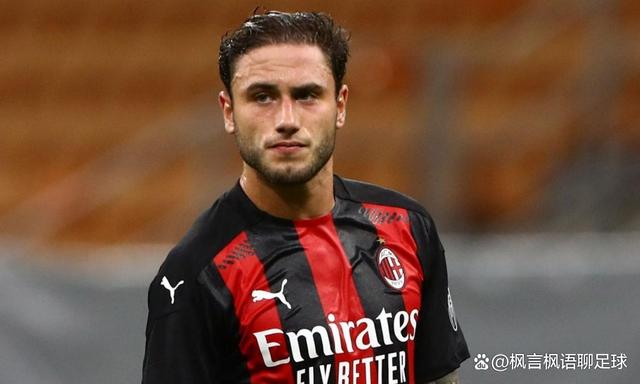 包含防守犀利的乌迪内斯主场瞄准AC米兰的词条