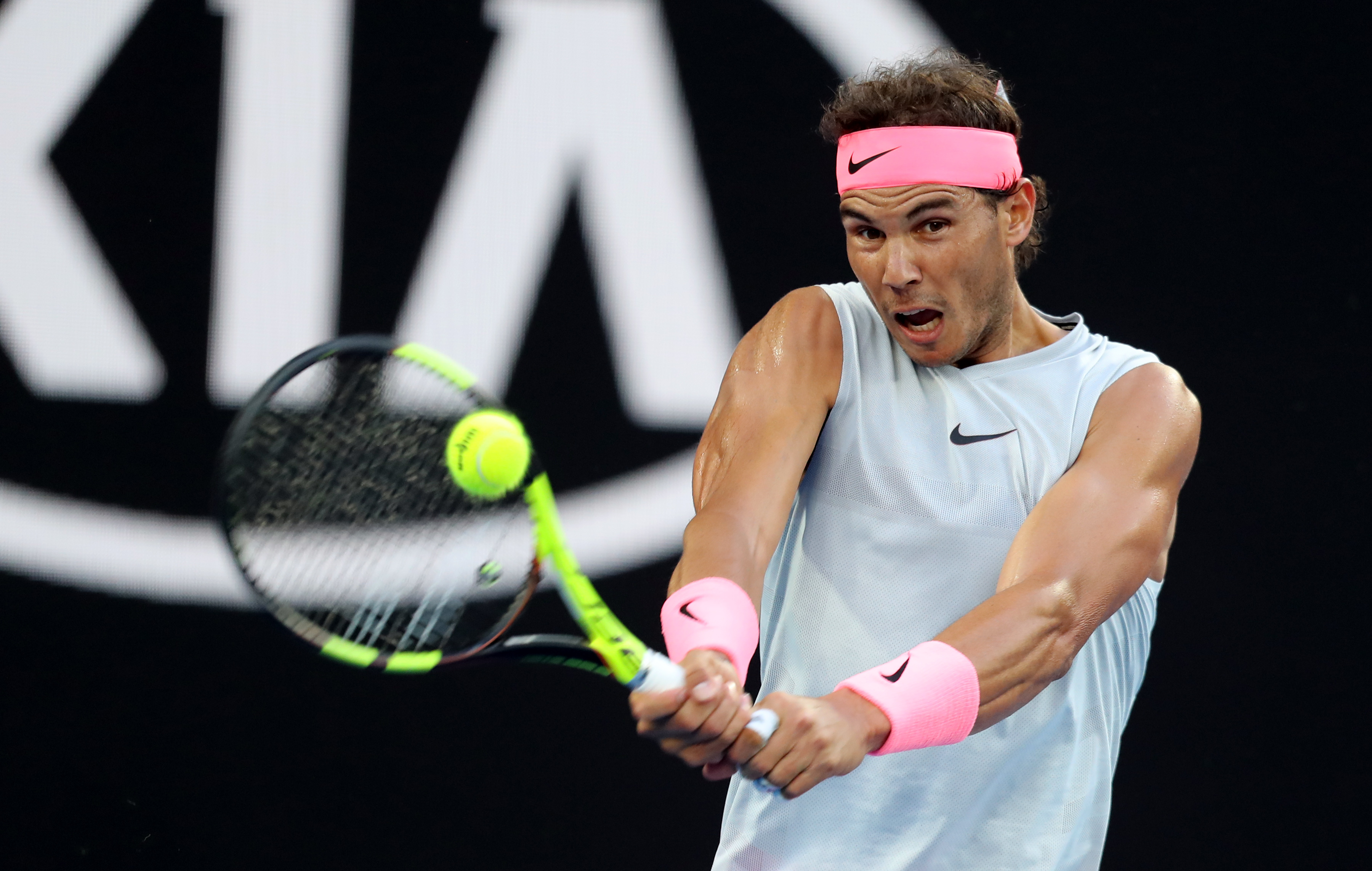 澳大利亚网球队翻盘西班牙网球队,纳达尔制霸全场的简单介绍 澳大利亚网球队翻盘西班牙网球队,纳达尔制霸全场的简单介绍