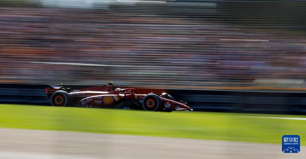 pg电子试玩网-迈凯伦力克雷诺车队，塞恩斯点燃赛场