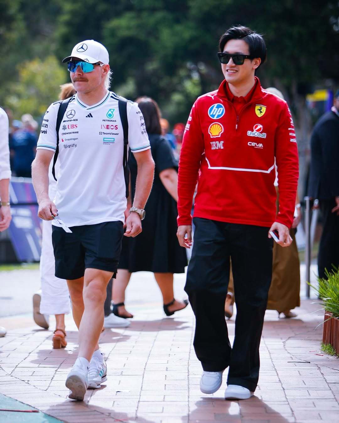 pg电子官网-梅赛德斯险胜迈凯伦，周冠宇点燃赛场