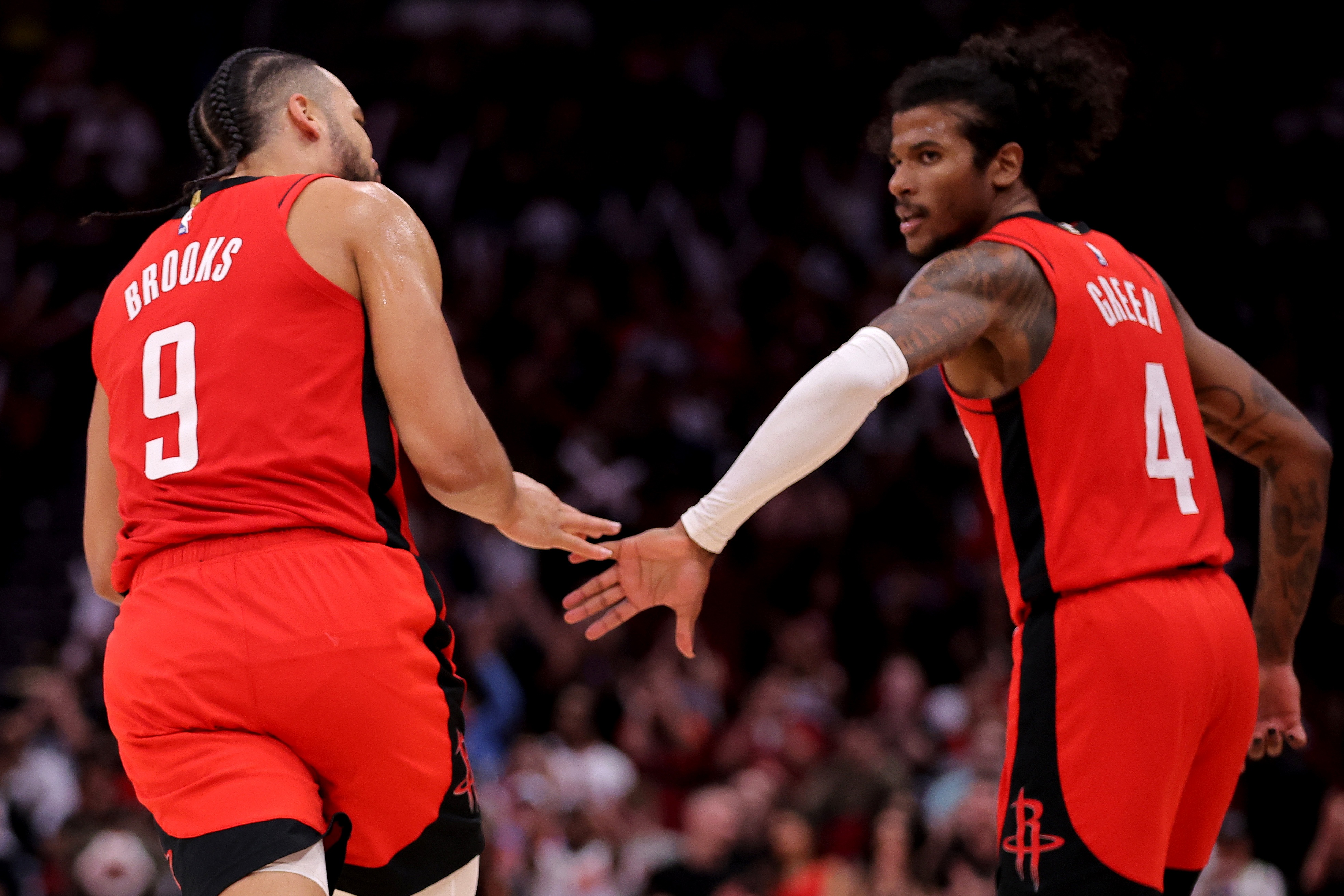 灰熊遭遇惨败，格林无力承担责任