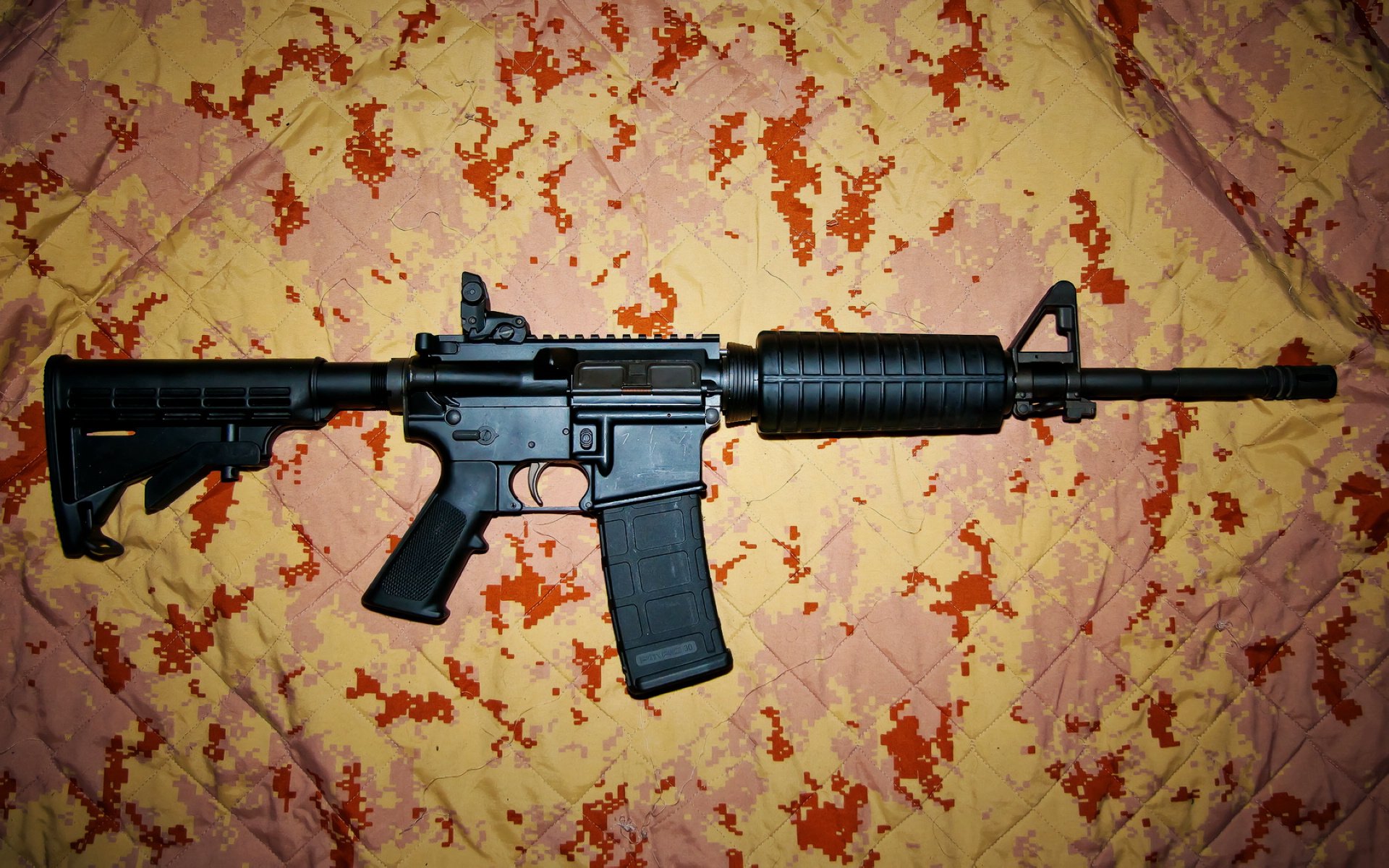 -欧冠巅峰夜，克瓦拉茨赫利亚缔造传奇里程碑