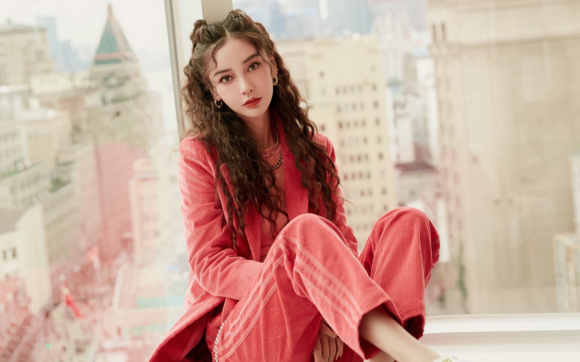 pg电子-战术与英雄，上海队压制掘金，乔治德甲争冠战主宰赛场