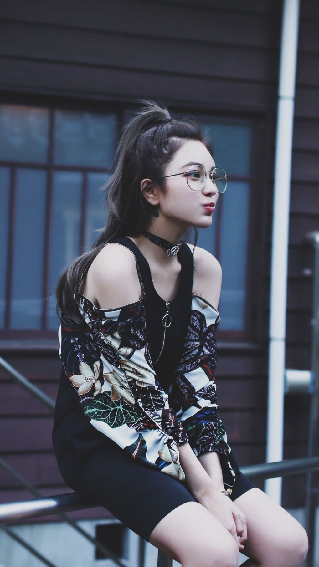 钢铁蓝狮踏平阿尔卑斯，一场改写英超争冠版图的跨联赛征服