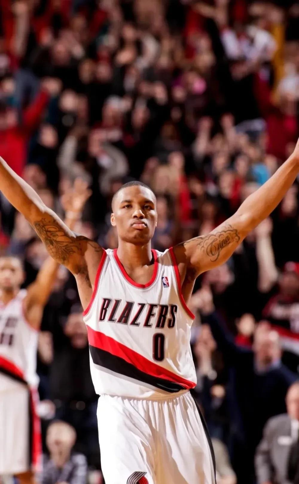 -鹈鹕强势拿下新疆队，利拉德成为关键先生